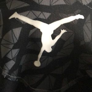 Meet your Posher, Troy